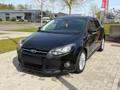 Brugt Ford Focus Titanium 140 HK (102 kW) 2013 Sort Sedan