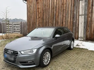 Gebraucht Audi A3 110 PS (80 kW) 2016 Grau Kleinwagen