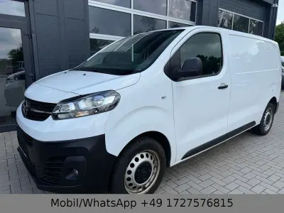 Używany Opel Vivaro 122 KM (89 kW) 2021 Biały Minivan