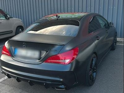Mercedes CLA200
