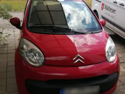 Gebraucht Citroën C1 51 PS (37 kW) 2008 Rot Kleinwagen