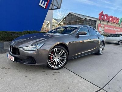 Grau Gebraucht 2017 Maserati Ghibli Limousine | 24.900 € (Etwas zu teuer)