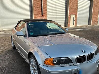 Silber Gebraucht 2000 BMW 323 Cabriolet Cabrio | 11.499 € (Etwas zu teuer)