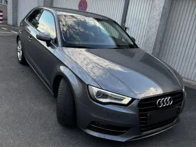 Gebraucht Audi A3 Ambiente 150 PS (110 kW) 2015 Grau Limousine