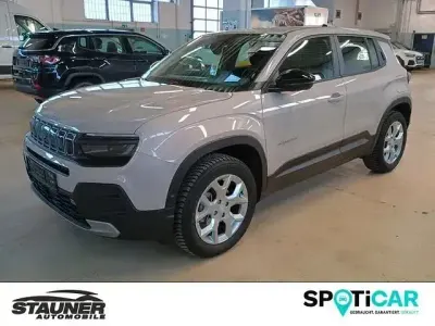 Usata Jeep Avenger Altitude 101 CV (74 kW) 2024 Argento SUV