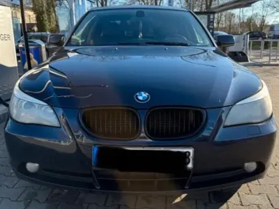 Gebraucht BMW 520 170 PS (125 kW) 2004 Blau Limousine