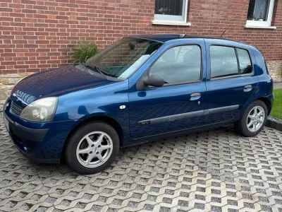 Gebraucht Renault Clio II 75 PS (55 kW) 2003 Blau Kleinwagen