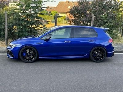 Usata VW Golf VIII R 401 CV (294 kW) 2023 Blu Berlina
