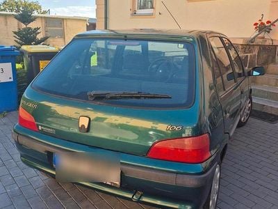 Peugeot 106