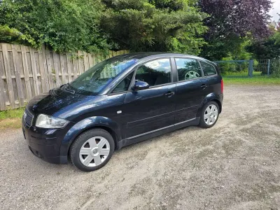 Gebraucht Audi A2 75 PS (55 kW) 2004 Schwarz Kleinwagen