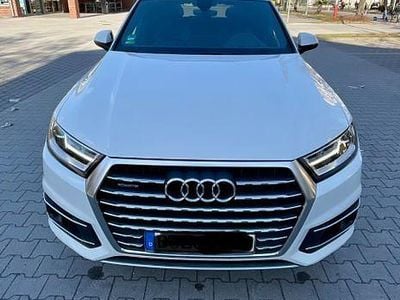 Second-hand Audi Q7 S-Line 218 CP (160 kW) 2017 Alb SUV