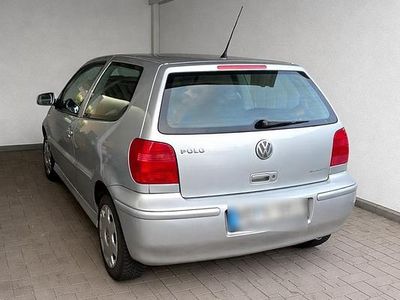 Gebraucht VW Polo Edition 50 PS (36 kW) 2001 Grau Kleinwagen