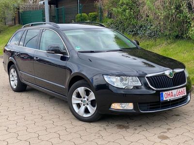 gebraucht Skoda Superb Combi 2,0 TDI Ambition DSG+Navi+PDC+Alu !