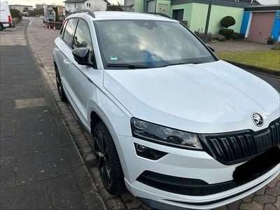 Gebraucht Skoda Karoq SportLine 150 PS (110 kW) 2022 Weiß SUV