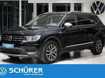 Gebraucht VW Tiguan Allspace Comfortline 179 PS (131 kW) 2018 Deep black perleffekt SUV