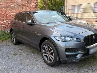 Usata Jaguar F-Pace R 180 CV (132 kW) 2018 Grigio SUV