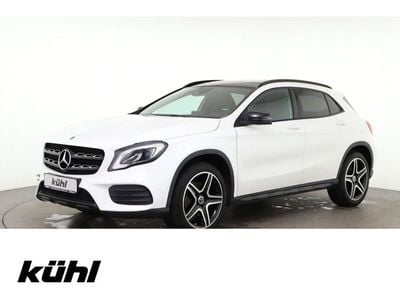 Mercedes GLA220