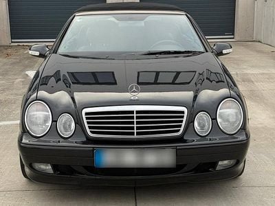 Gebraucht Mercedes CLK200 163 PS (119 kW) 2001 Schwarz Cabrio