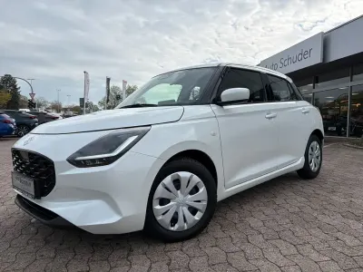 Used Suzuki Swift Club 83 HP (61 kW) 2025 White Hatchback