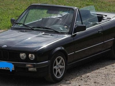 Gebraucht BMW 325 Cabriolet 170 PS (125 kW) 1990 Schwarz Cabrio