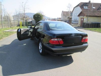 Gebraucht Mercedes CLK230 193 PS (141 kW) 1999 Schwarz Coupé