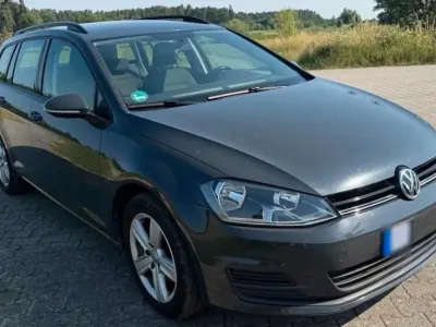 Gebraucht VW Golf VII 110 PS (80 kW) 2015 Grau Kombi