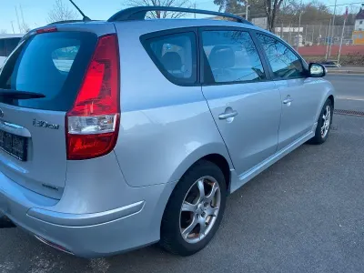 Occasion Hyundai i30 128 ch (94 kW) 2012 Argent Break