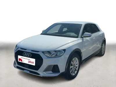 Gebraucht Audi A1 Basis 116 PS (85 kW) 2025 Gletscherweiß metallic SUV