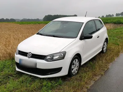 Gebraucht VW Polo 60 PS (44 kW) 2011 Weiß Kleinwagen