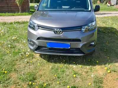 Gebraucht Toyota Proace City City 102 PS (75 kW) 2020 Grau Van / Kleinbus