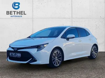 Brugt Toyota Corolla Team 98 HK (72 kW) 2022 Hvid Sedan