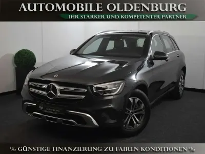 Gebraucht Mercedes GLC220 194 PS (142 kW) 2021 Grau SUV