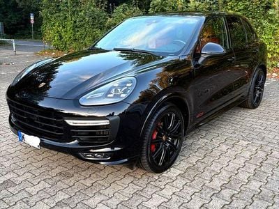 Porsche Cayenne GTS