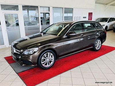 Second-hand Mercedes C250 Business 204 CP (150 kW) 2016 Maro Berlinǎ