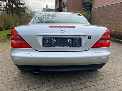 Usata Mercedes SLK200 136 CV (100 kW) 1999 Argento Cabrio