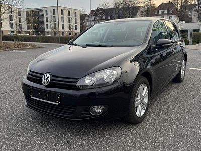 Gebraucht VW Golf VII 105 PS (77 kW) 2012 Schwarz Limousine