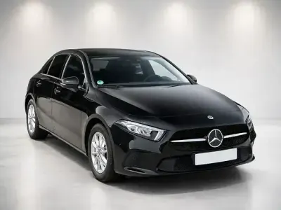 Gebraucht Mercedes A180 Progressive 136 PS (100 kW) 2020 Kosmoschwarz Limousine