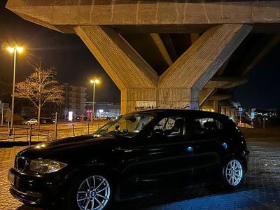 Gebraucht BMW 118 150 PS (110 kW) 2007 Schwarz Kleinwagen