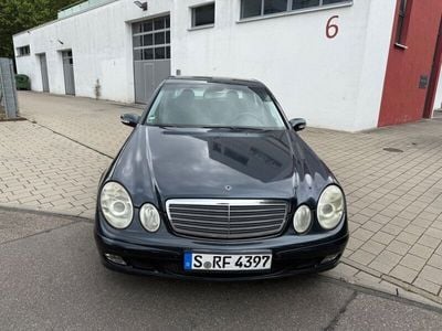 Mercedes E220