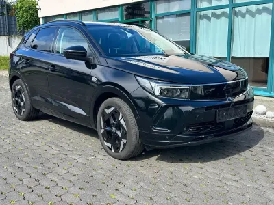 Gebraucht Opel Grandland X GSe 300 PS (220 kW) 2023 Schwarz SUV