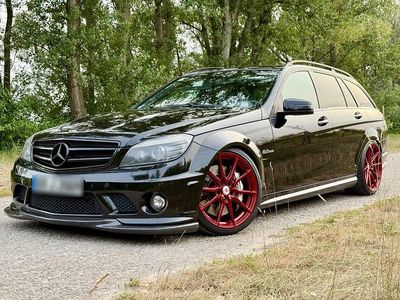 Mercedes C63 AMG