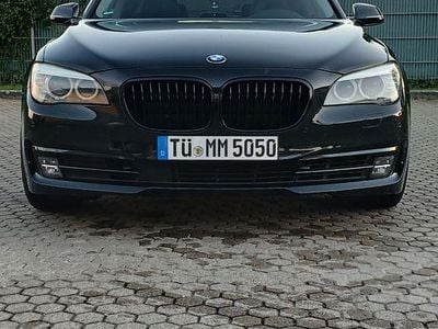 BMW 730