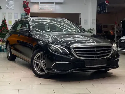 Second-hand Mercedes E220 Exclusive 194 CP (142 kW) 2016 Negru Berlinǎ