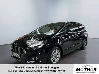 Gebraucht Ford S-MAX Titanium 165 PS (121 kW) 2019 Iridiumschwarz Van / Kleinbus