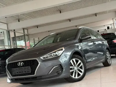 Gebraucht Hyundai i30 Trend 136 PS (100 kW) 2019 Grau Kombi