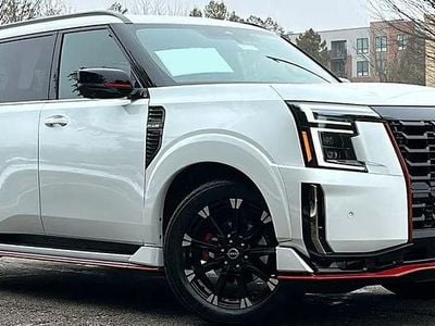 Ny Nissan Armada Nismo 460 HK (338 kW) 2026 Vit SUV