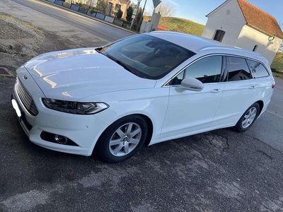 Gebraucht Ford Mondeo Titanium 120 PS (88 kW) 2017 Weiß Kombi