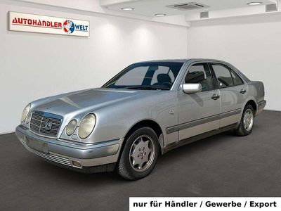 Mercedes E230