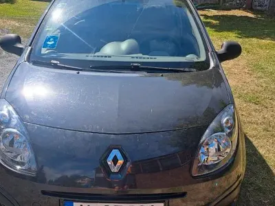 Gebraucht Renault Twingo Authentique 58 PS (42 kW) 2008 Schwarz Kleinwagen