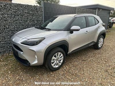 Neu Toyota Yaris Cross Active 116 PS (85 kW) 2026 Wählbar  ggf. mit aufpreis SUV